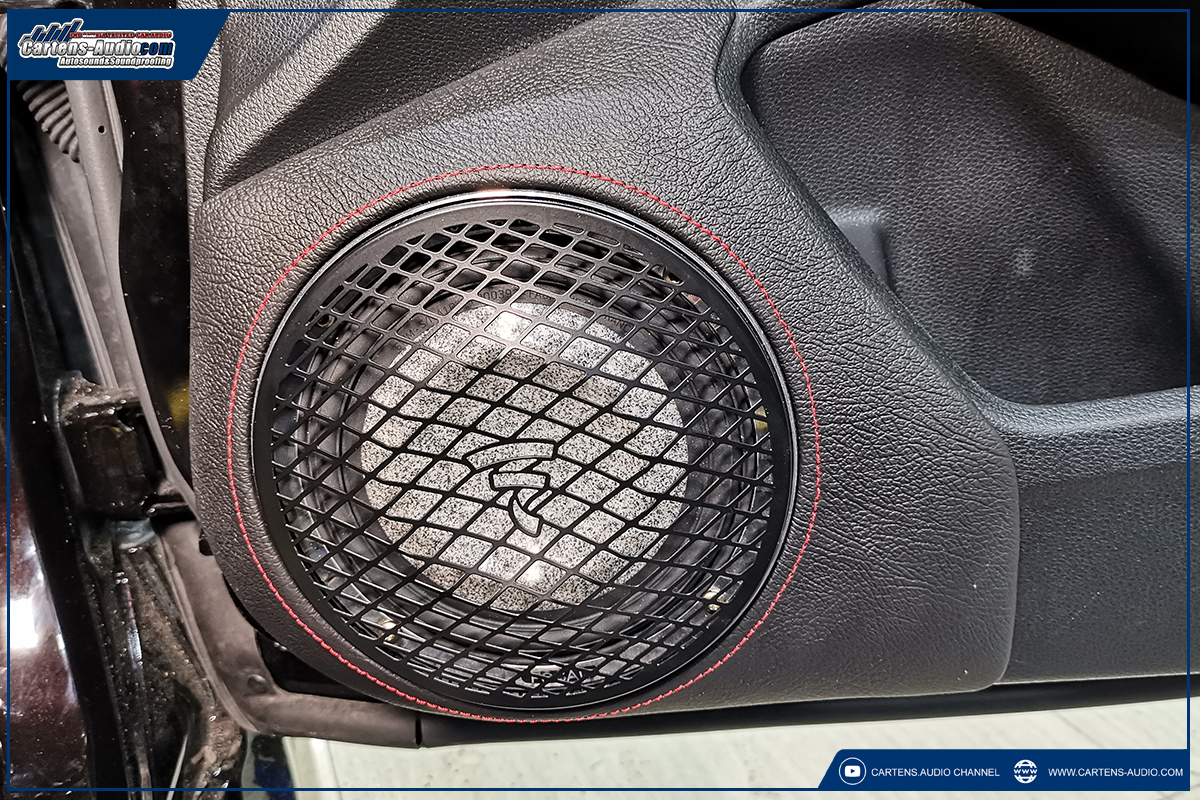HONDA CIVIC TYPE R audio mobil high end focal utopia m